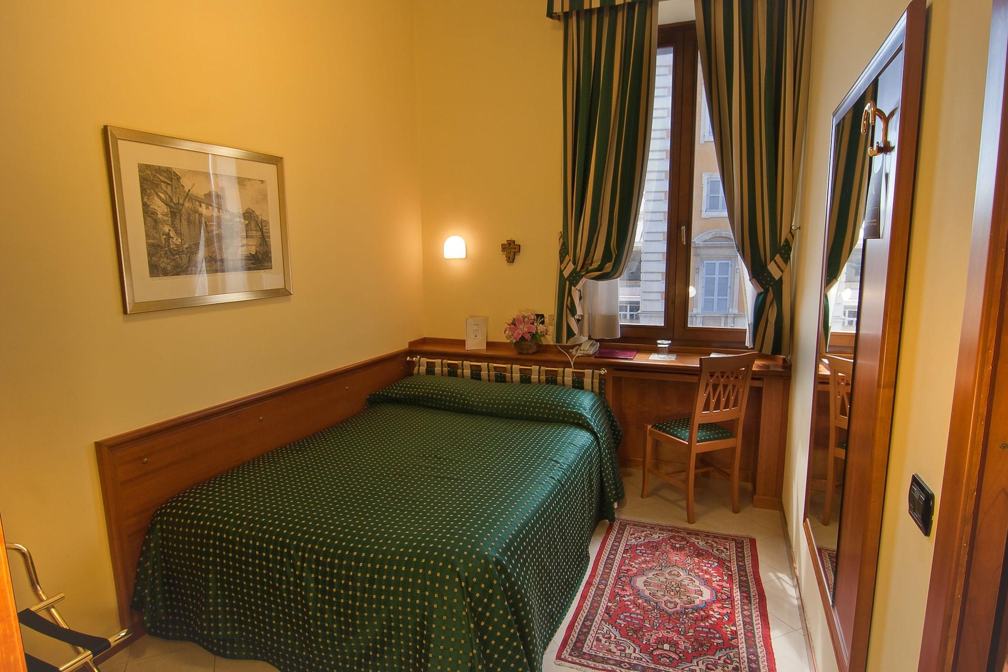 Residenza Paolo Vi 4* Rom